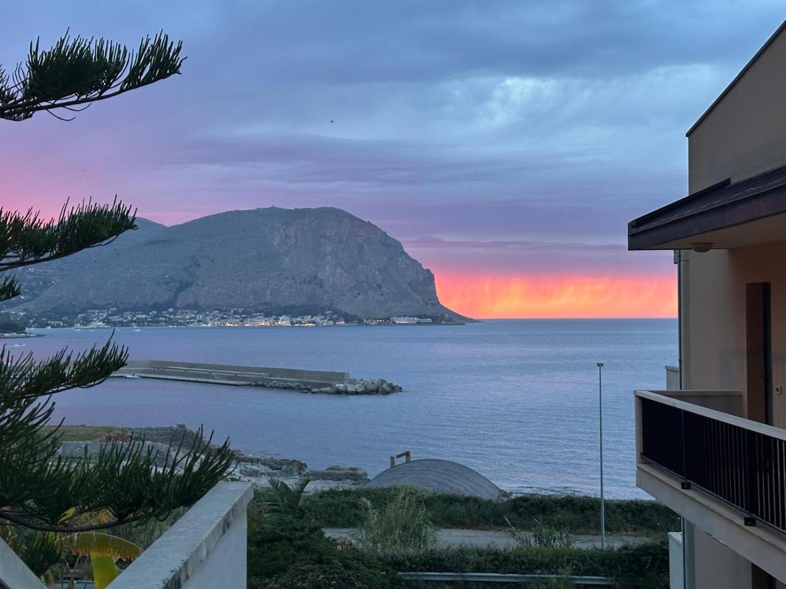 Casa Mare Giovanna Palermo Eksteriør bilde